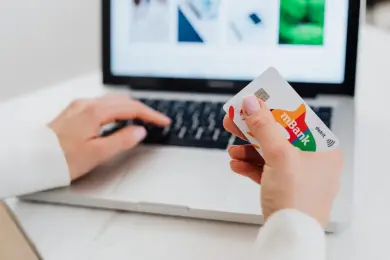 Hogyan lehet eladni a saját márkás étrend-kiegészítőt webshop nélkül?