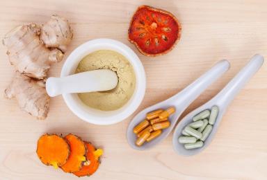 Nem mindegy, mit mire szedünk – ásványi anyagok, vitaminok és gyógynövények rendszerezve